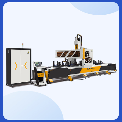 Обрабатывающий центр с ЧПУ